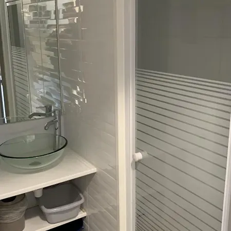 Cosy Avec Terrasse A Balaruc-les-bains, Proche Thermes, Equipe, Animaux Acceptes - Fr-1-680-28