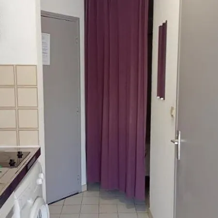 Cosy Avec Terrasse A Balaruc-les-bains, Proche Thermes, Equipe, Animaux Acceptes - Fr-1-680-28 *